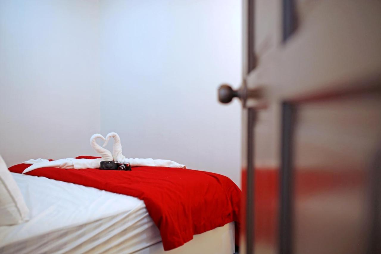 Stay At Jacks Melaka Екстериор снимка